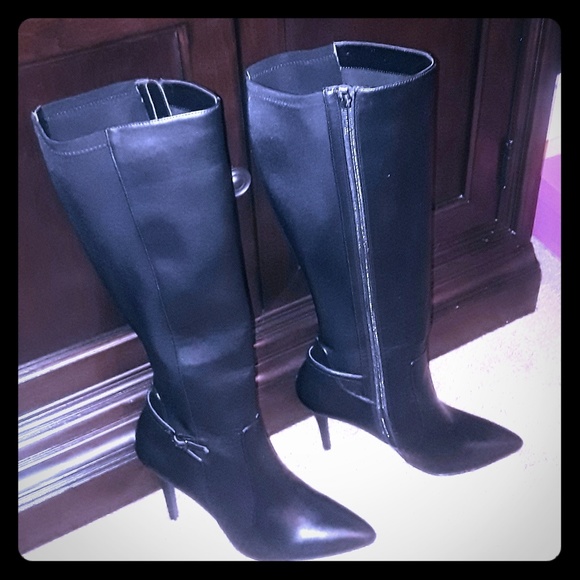 COPY - Ladies Charles David Leather Boots - Picture 1 of 8